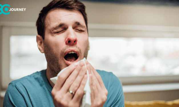 Why does the lower back hurt when sneezing?